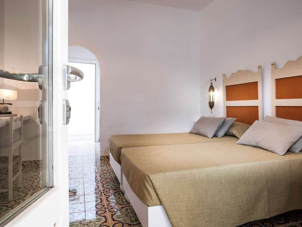 Mari Del Sud 4*