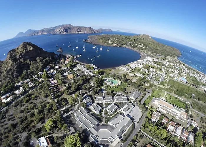 Mari Del Sud Resort