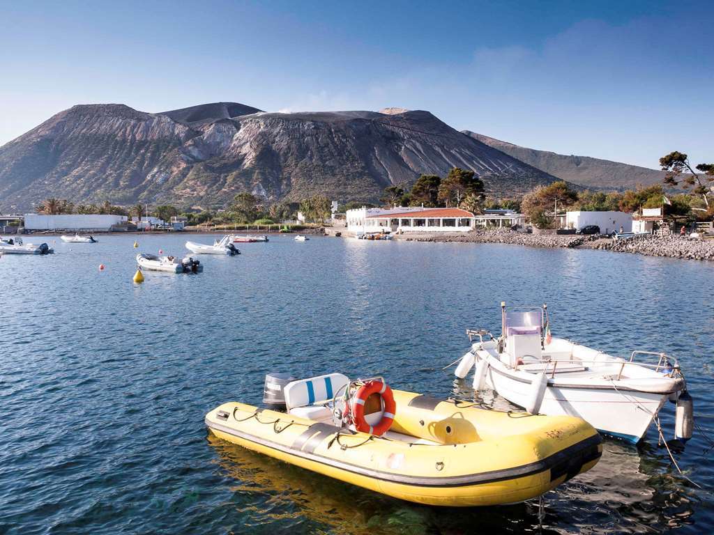 Mari Del Sud Vulcano (Isola)